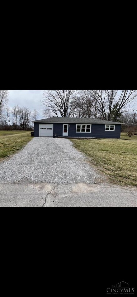 5895 McPicken Dr, Milford, OH 45150