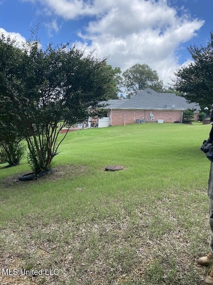 8485 Grandview Lake Dr, Walls, MS 38680