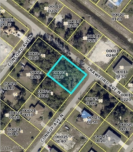 2415 Conroy Ave N, Lehigh Acres, FL 33971