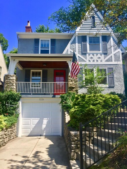 3226 Glengyle Ave, Cincinnati, OH 45208