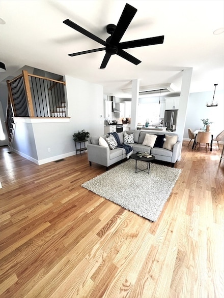 117 Montvale Ave, Woburn, MA 01801