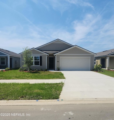 7 Evening Primrose Dr, Jacksonville, FL 32218