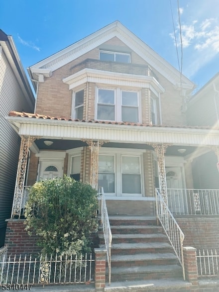 49 Jaques St, Elizabeth, NJ 07201
