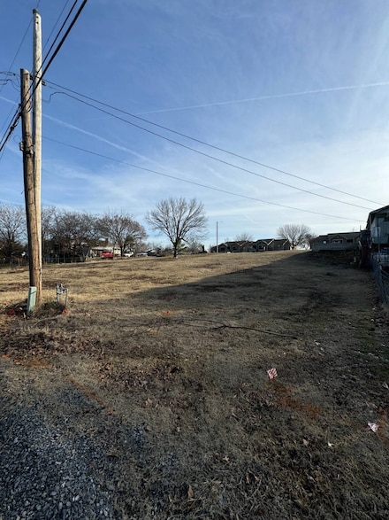 607 W Carl Albert Pkwy, McAlester, OK 74501