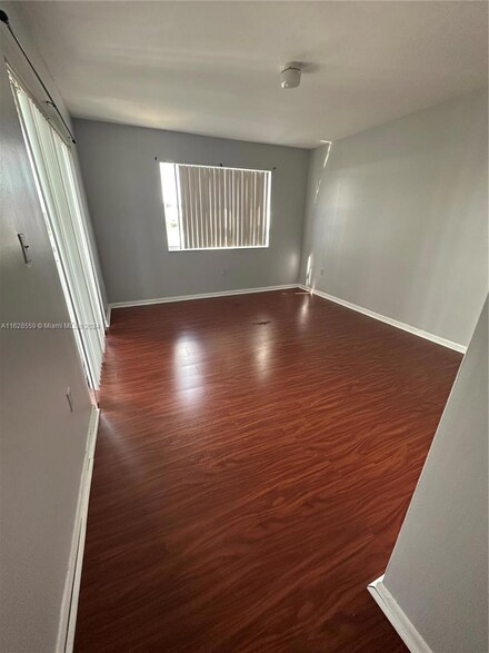8600 SW 212th St Unit 306, Cutler Bay, FL 33189