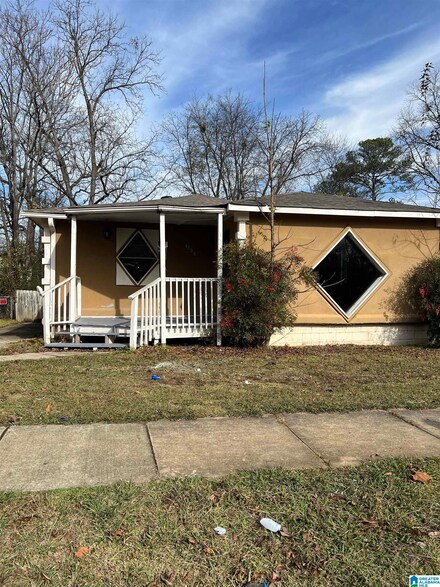 4208 40th Ct N, Birmingham, AL 35217
