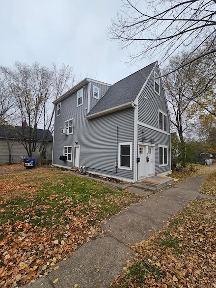 37 King St E, Saint Paul, MN 55107