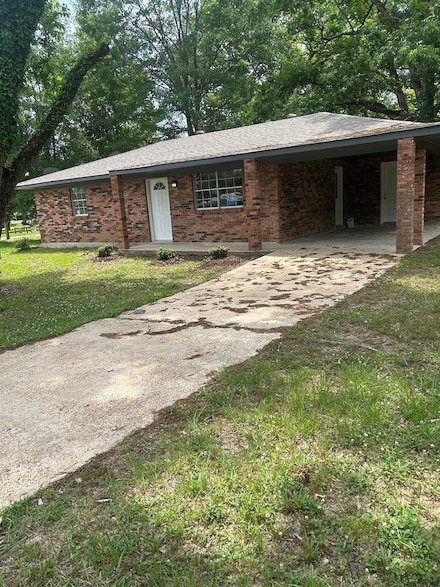 223 S Beech St, Bude, MS 39630