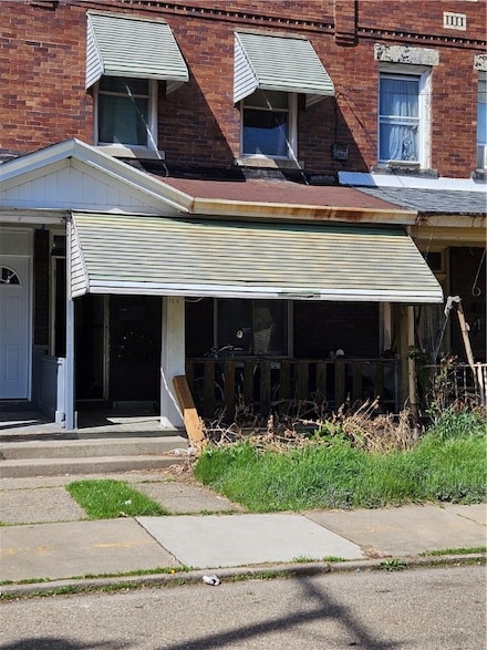 1236 Church Ave, Mc Kees Rocks, PA 15136