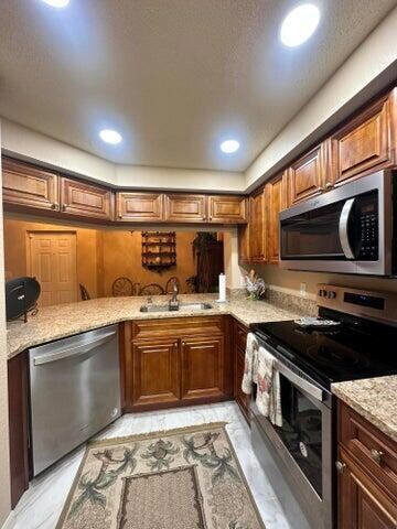 2728 Anzio Ct Unit 203, Palm Beach Gardens, FL 33410