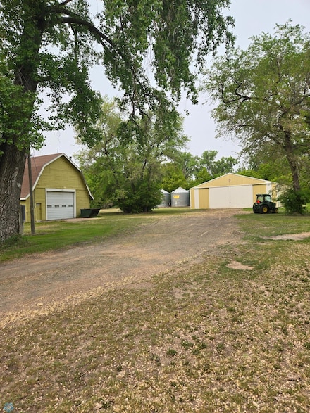 14785 79th St NE, Saint Thomas, ND 58276