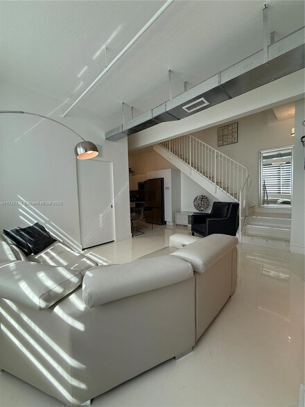 3180 SW 22nd Terrace Unit TLL1, Miami, FL 33145