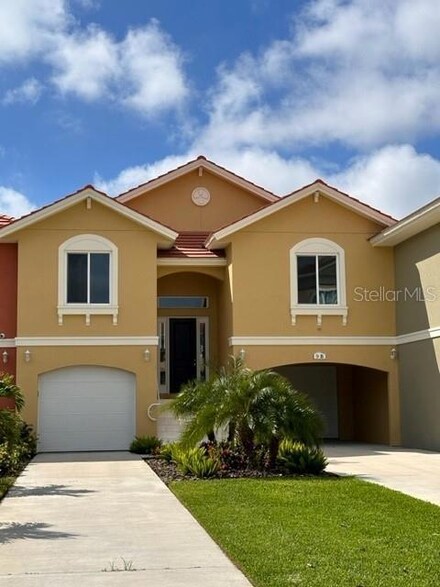 9 Franklin Ct S Unit B, St. Petersburg, FL 33711