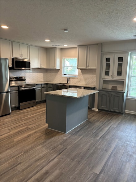 4254 Albans St, Houston, TX 77005