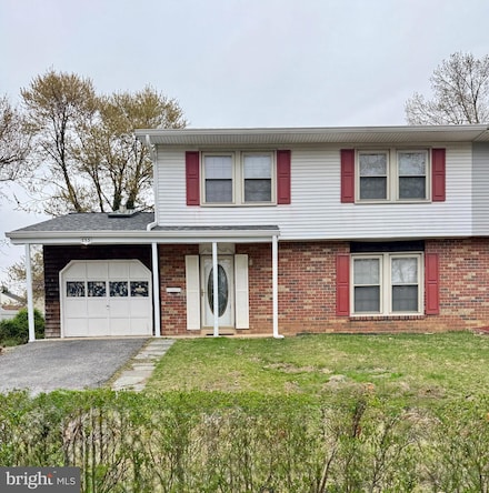 753 Chapelgate Dr, Odenton, MD 21113