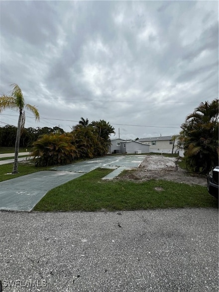 20511 Basin Dr, Estero, FL 33928