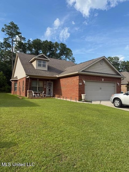 14164 Fox Hill Dr, Gulfport, MS 39503