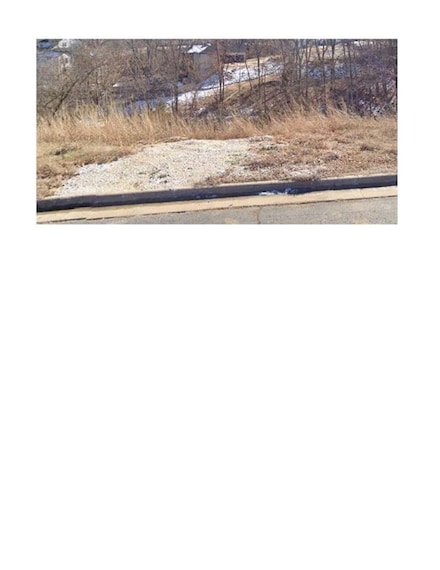 3000 NE Doyle Dr, Bentonville, AR 72712