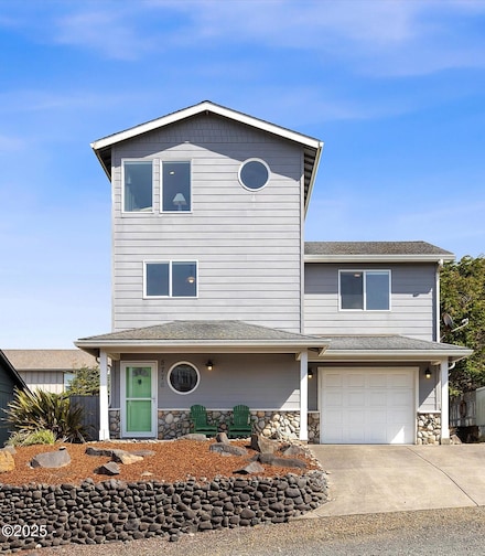 5776 NW Keel Ave, Lincoln City, OR 97367