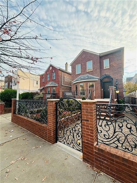 2250 81st St, Brooklyn, NY 11214