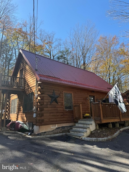 199 Lakeview Dr W, Lake Ariel, PA 18436
