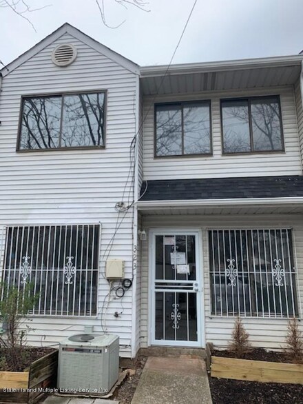 323 Mersereau Ave, Staten Island, NY 10303