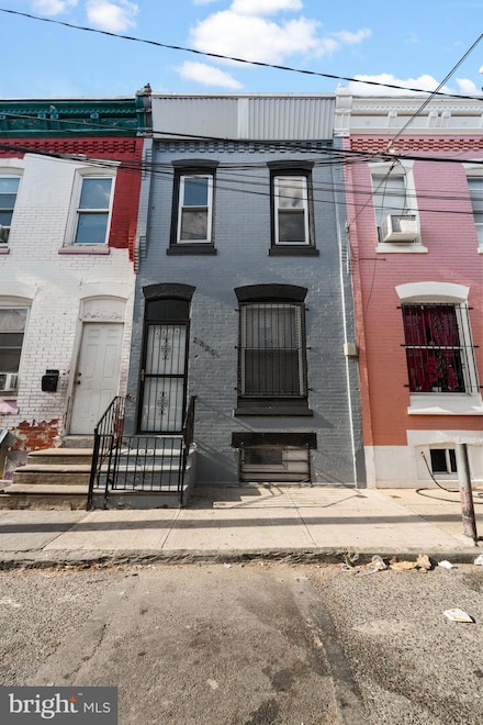 2826 N Swanson St, Philadelphia, PA 19134