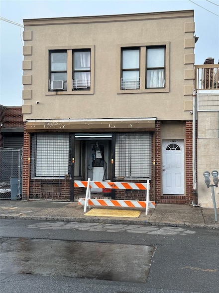299 E 3rd St, Mount Vernon, NY 10553