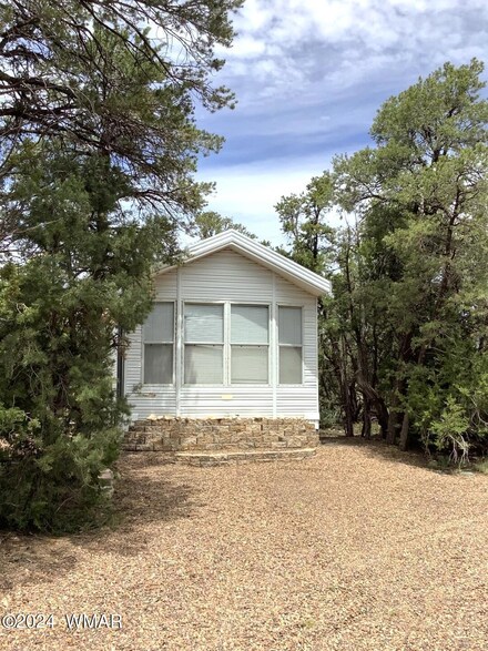 2076 Rendezvous Pine Dr, Heber-Overgaard, AZ 85928