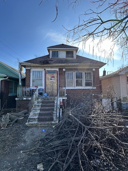 35 E 39th Ave, Gary, IN 46409