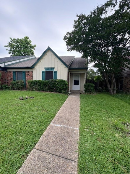 815 Versailles St, Mesquite, TX 75149