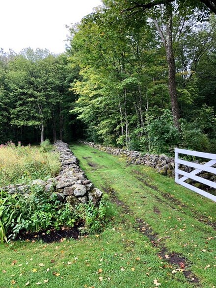 0 Spring St Ext & Victoria Ave, Athol, MA 01331