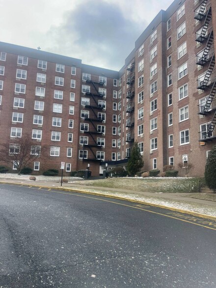 350 Richmond Terrace Unit 4e, Staten Island, NY 10301