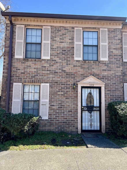 113 Coventry Woods Dr, Madison, TN 37115