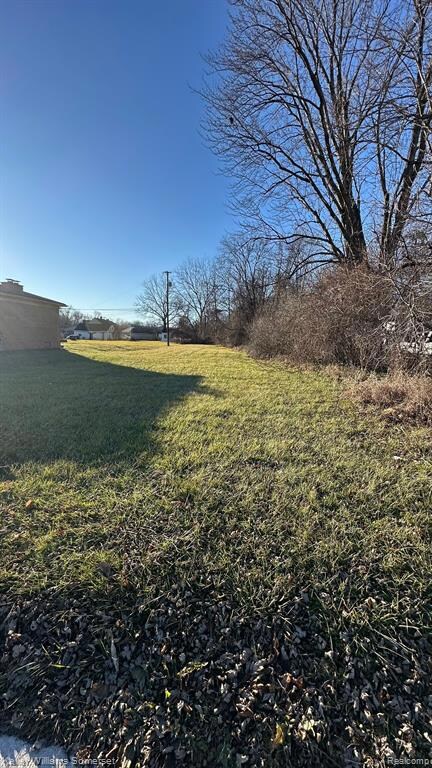 33953 Mound Rd, Sterling Heights, MI 48310