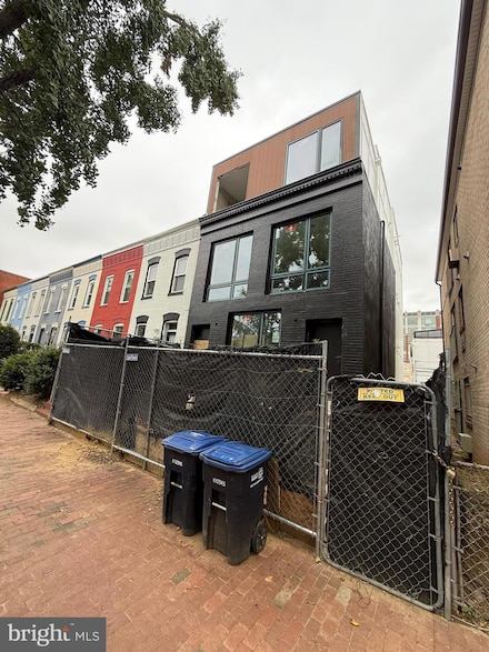 1534 Marion St NW, Washington, DC 20001