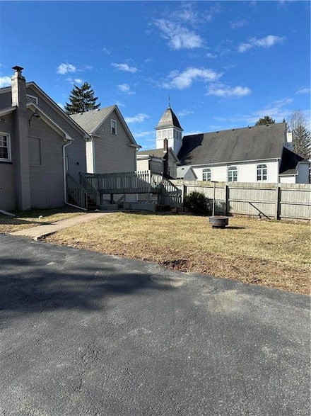 118 W Central Ave, Bangor, PA 18013