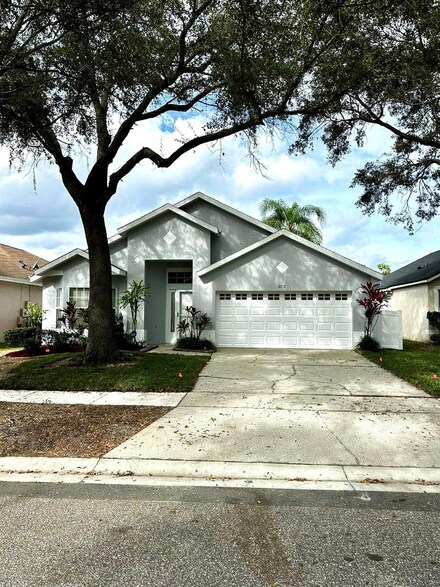2713 Heron Landing Ct, Orlando, FL 32837