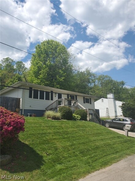 586 Salva Ave, Shadyside, OH 43947