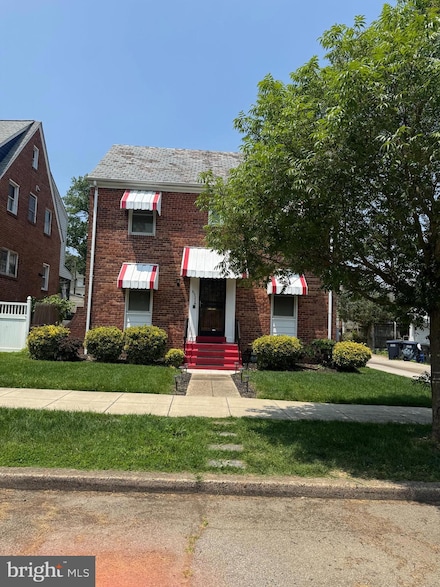 6522 6th St NW, Washington, DC 20012