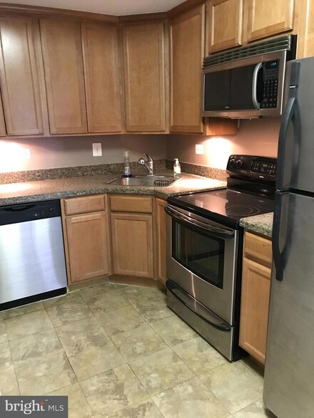 1311 Delaware Ave SW Unit S543, Washington, DC 20024