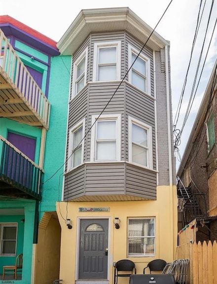 106 S Texas Ave, Atlantic City, NJ 08401