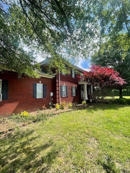 33 Bishop Rd, Lawrenceburg, TN 38464