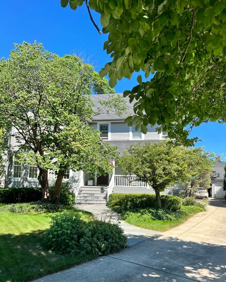 4329 Grand Ave, Western Springs, IL 60558