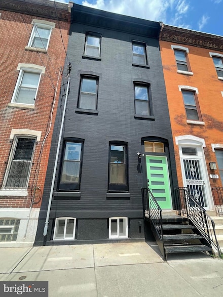 2321 W Oxford St, Philadelphia, PA 19121