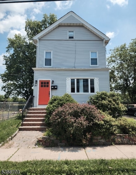 21 Lawrence St, Bloomfield, NJ 07003