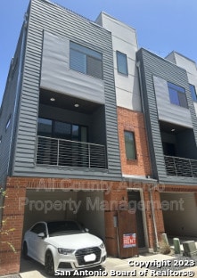 1606 N Hackberry Unit 301, San Antonio, TX 78208