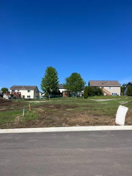 6151 Cody Ln, Rochester, MN 55901