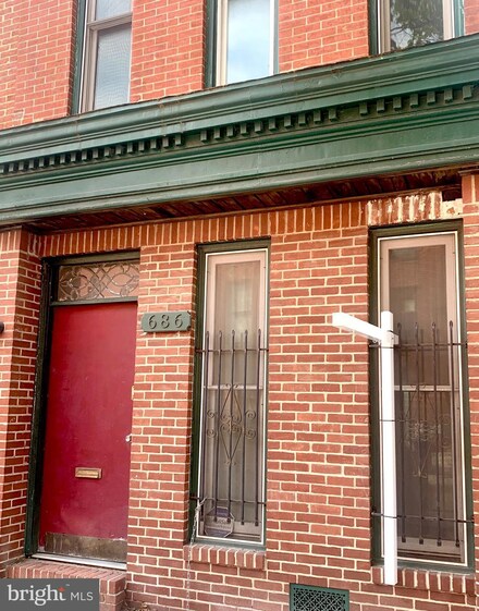 686 Washington Blvd, Baltimore, MD 21230