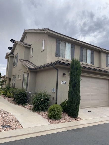 1896 E Holiday Ln, Washington, UT 84780